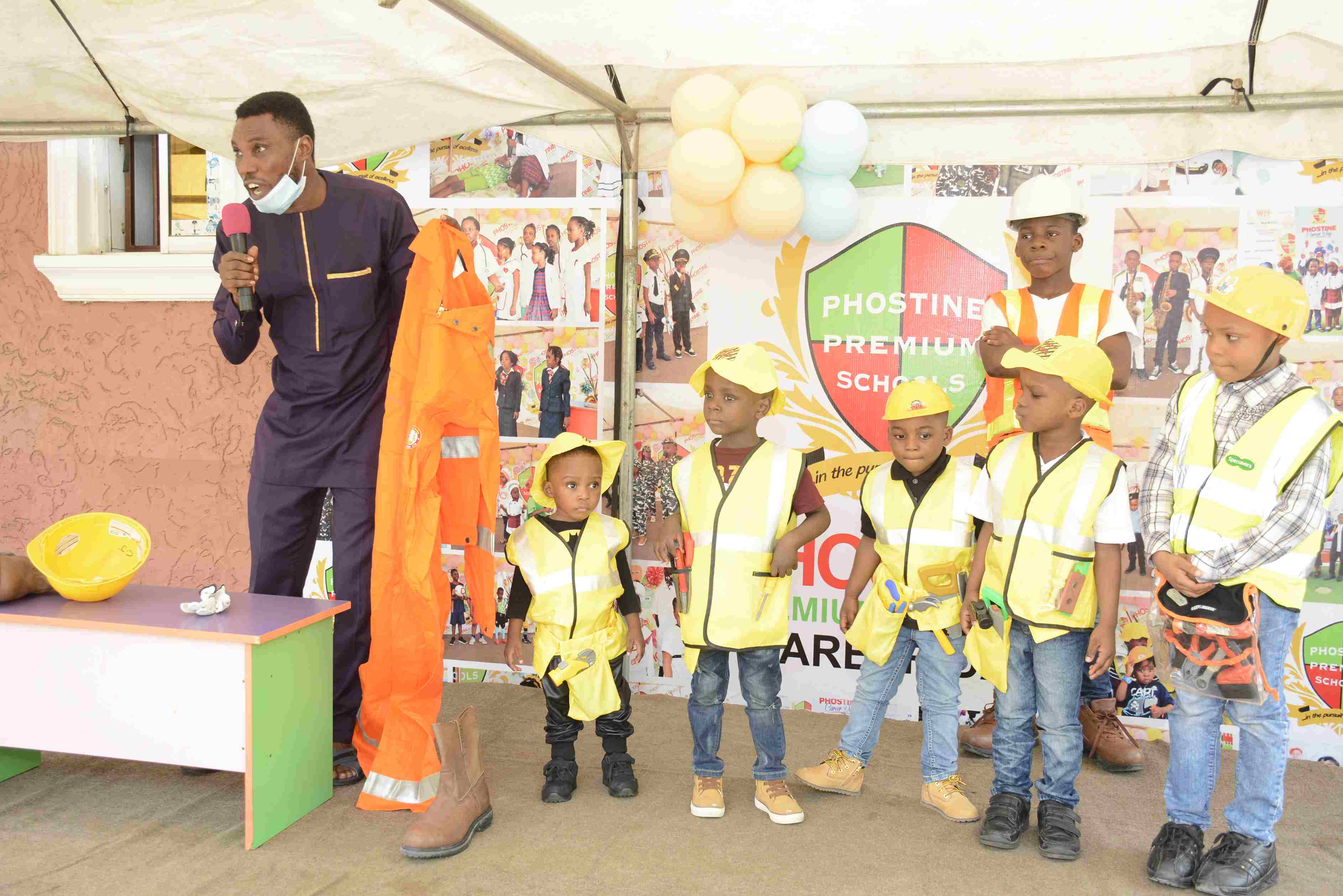 <p>CAREER DAY 2021</p>