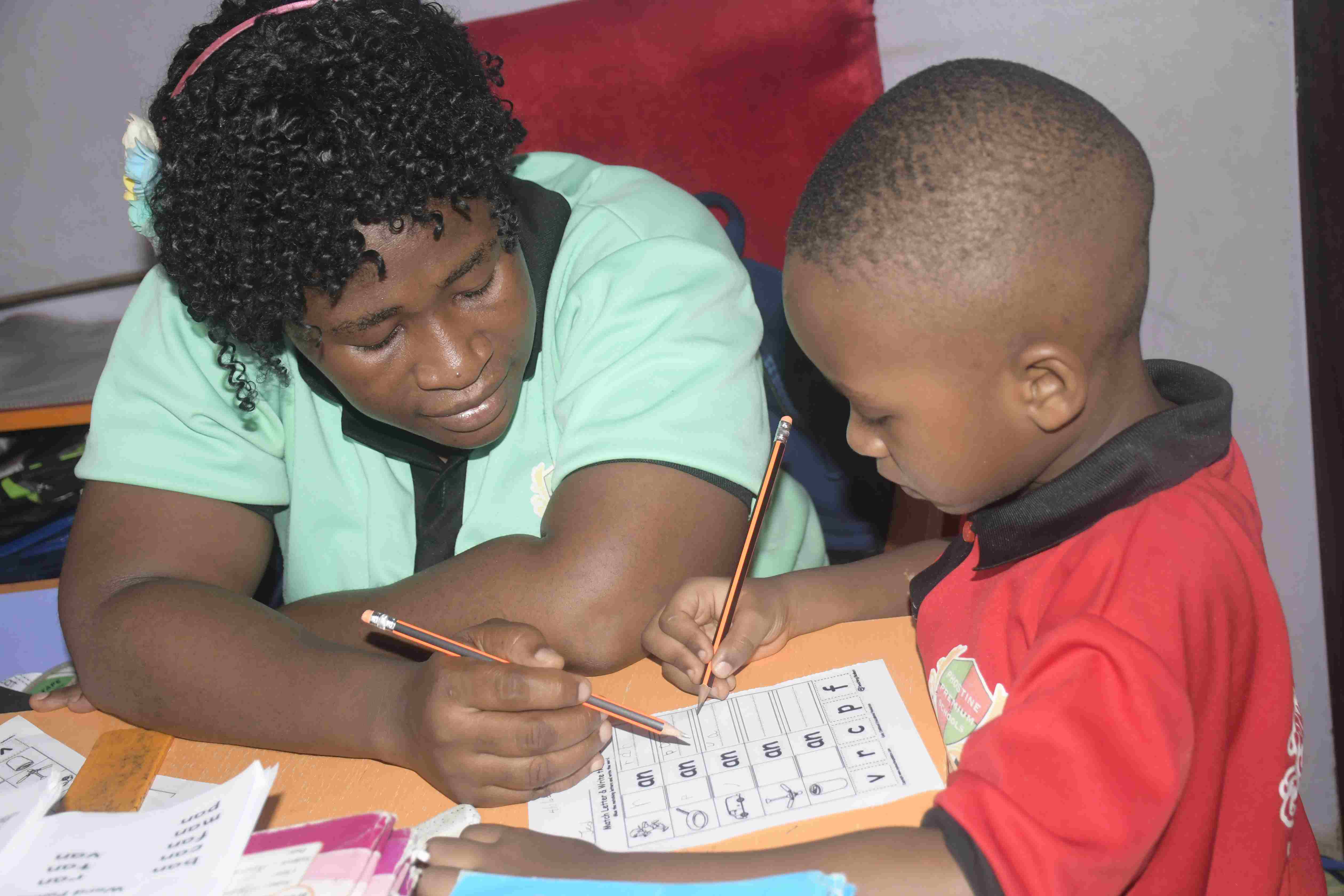 <p>Learners having class session</p>