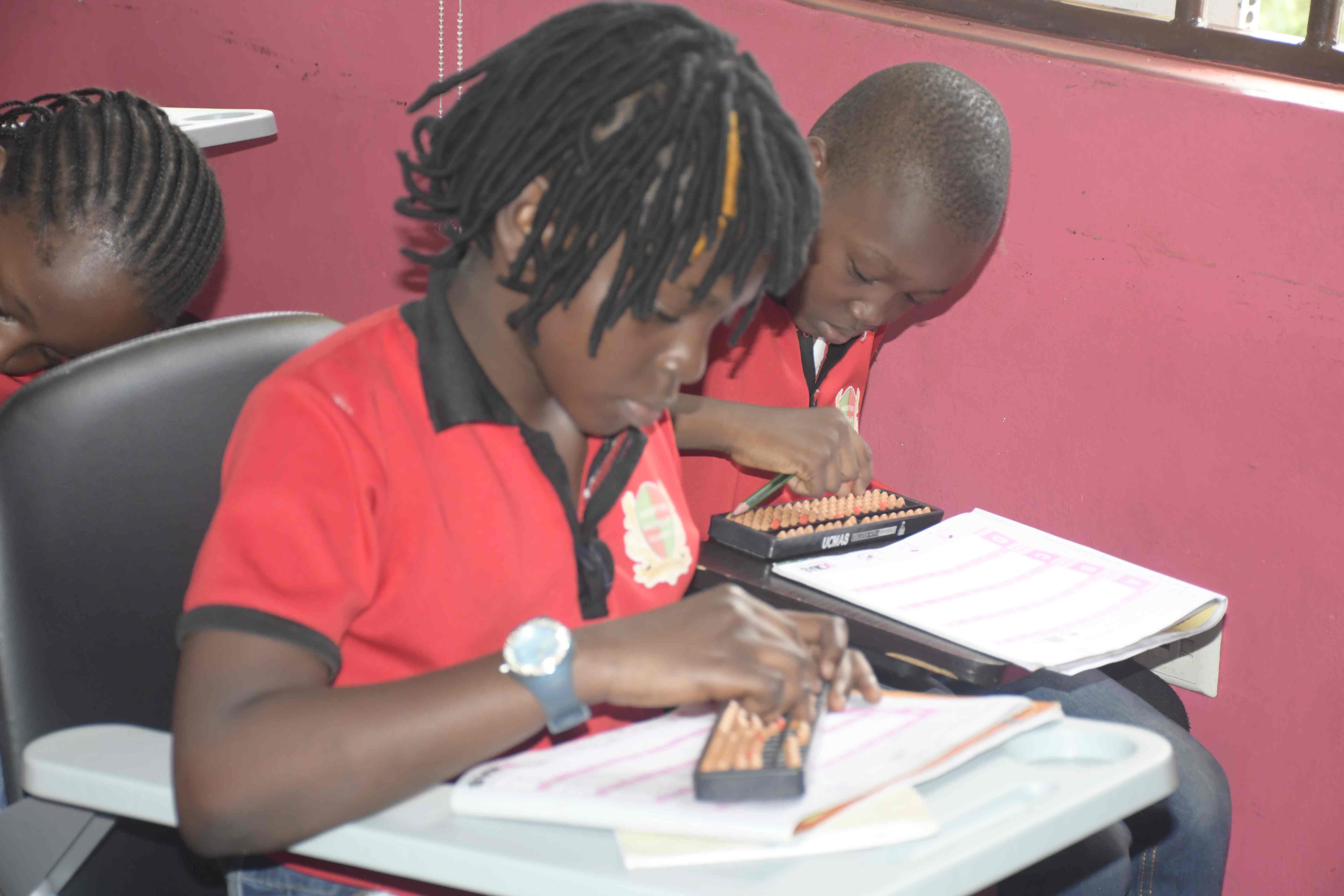 <p>UCMAS Session.&nbsp;Learners doing finger addition and subtraction without the use of calculator.</p>